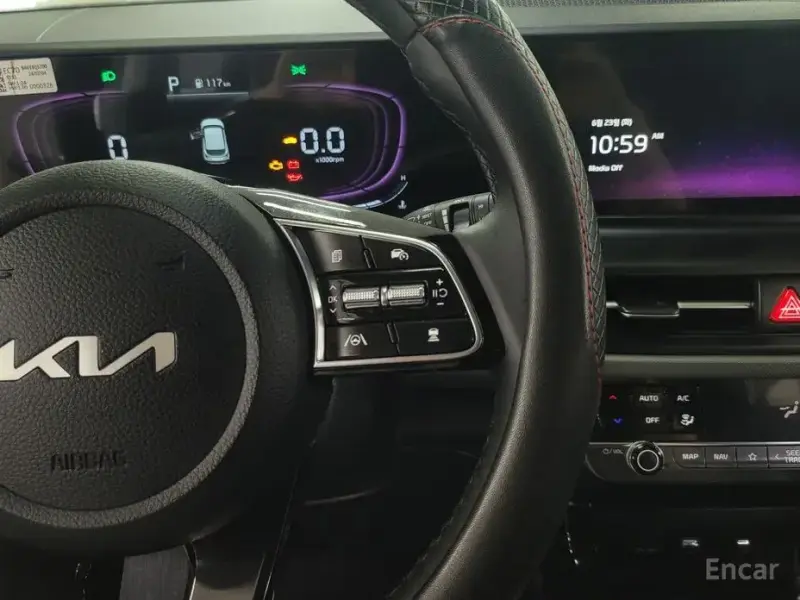 2024 Kia Seltos с пробегом 12 676 км