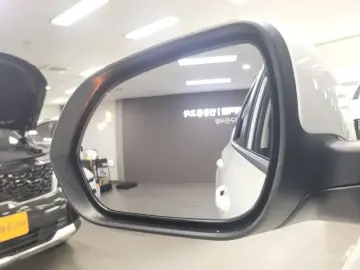2024 Kia Seltos с пробегом 12 676 км