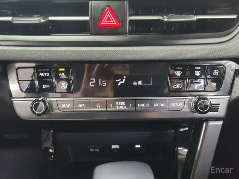 2024 Kia Seltos с пробегом 12 676 км