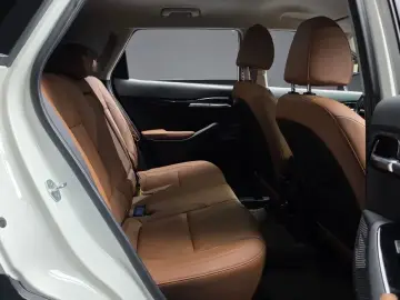 2023 Kia Seltos с пробегом 49 208 км