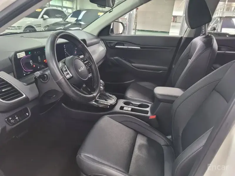 2024 Kia Seltos с пробегом 12 676 км