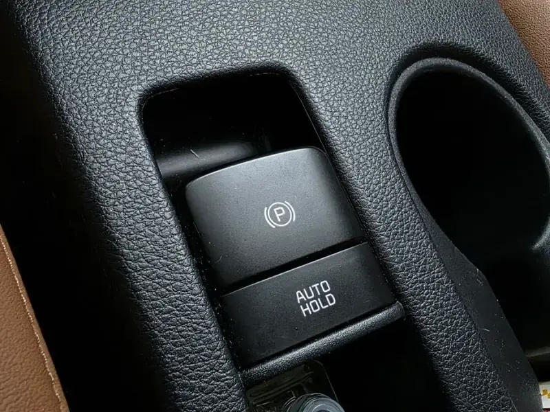2023 Kia Seltos с пробегом 49 208 км