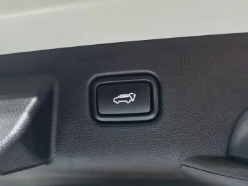 2023 Kia Seltos с пробегом 49 208 км