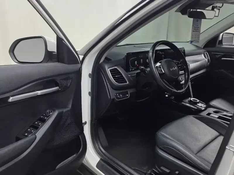 2023 Kia Seltos с пробегом 61 402 км