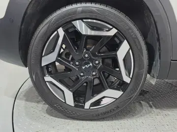 2024 Kia Seltos с пробегом 13 340 км