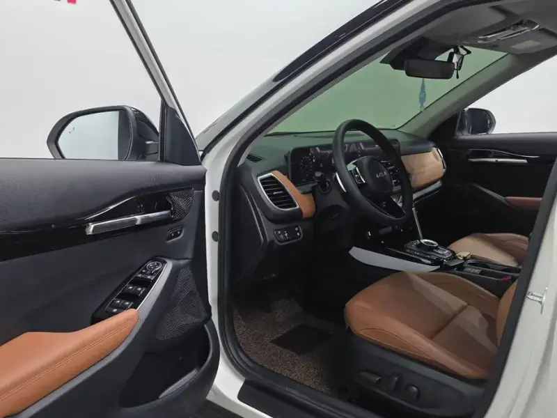 2024 Kia Seltos с пробегом 13 340 км