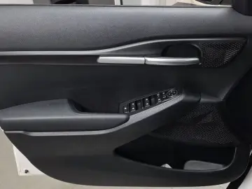 2023 Kia Seltos с пробегом 61 402 км