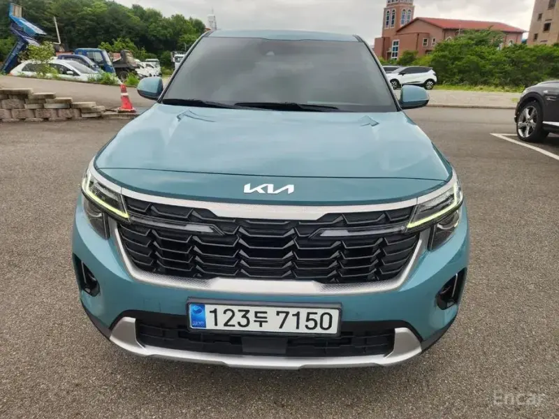 2024 Kia Seltos с пробегом 10 330 км