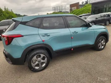2024 Kia Seltos с пробегом 10 330 км