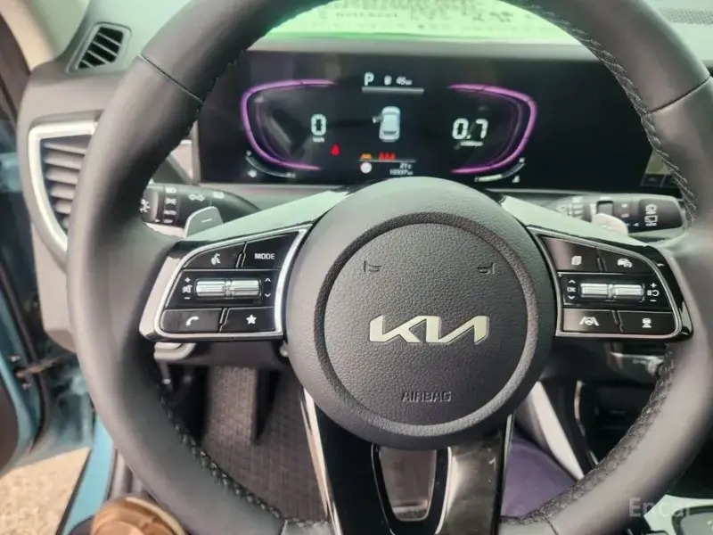 2024 Kia Seltos с пробегом 10 330 км