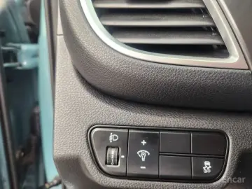 2024 Kia Seltos с пробегом 10 330 км
