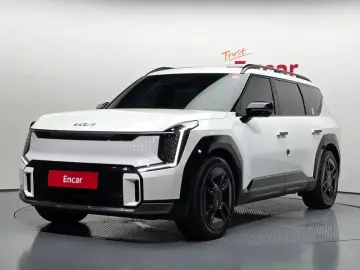 2024 Kia EV9 с пробегом 29 311 км