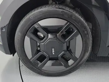 2024 Kia EV9 с пробегом 29 311 км