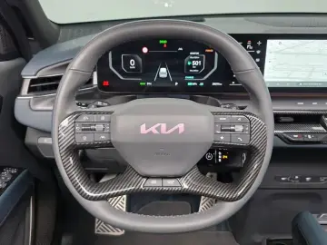 2024 Kia EV9 с пробегом 29 311 км