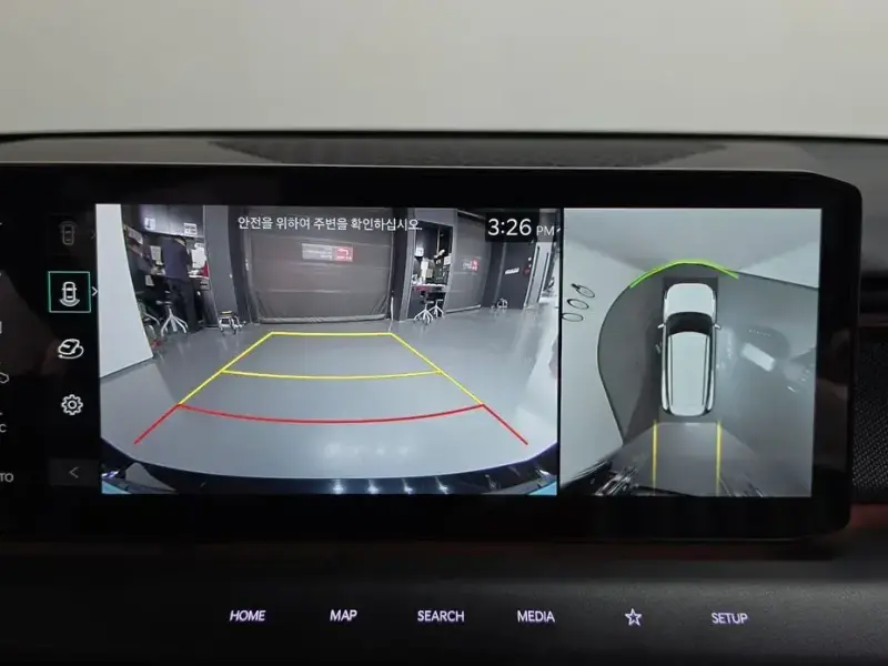 2025 Kia EV9 с пробегом 9 991 км