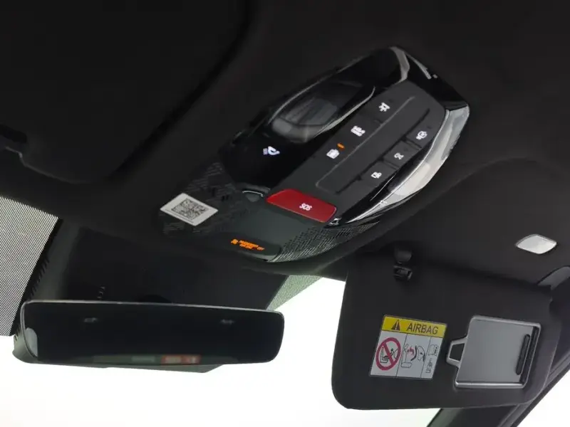 2025 Kia EV9 с пробегом 9 991 км