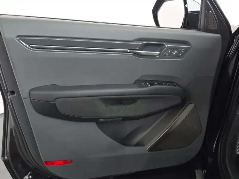 2025 Kia EV9 с пробегом 9 991 км