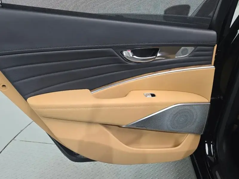2023 Kia K9 с пробегом 91 714 км