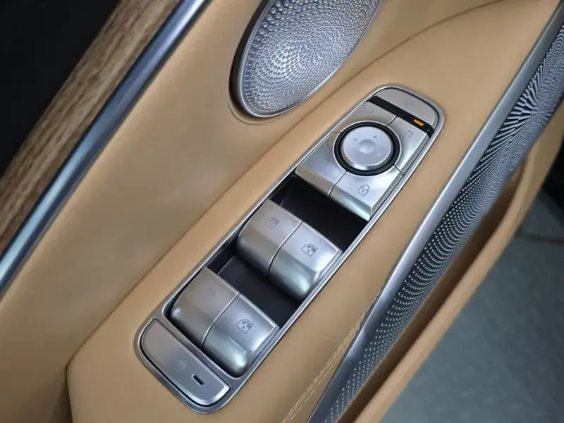 2023 Kia K9 с пробегом 91 714 км