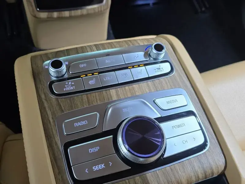 2023 Kia K9 с пробегом 91 714 км