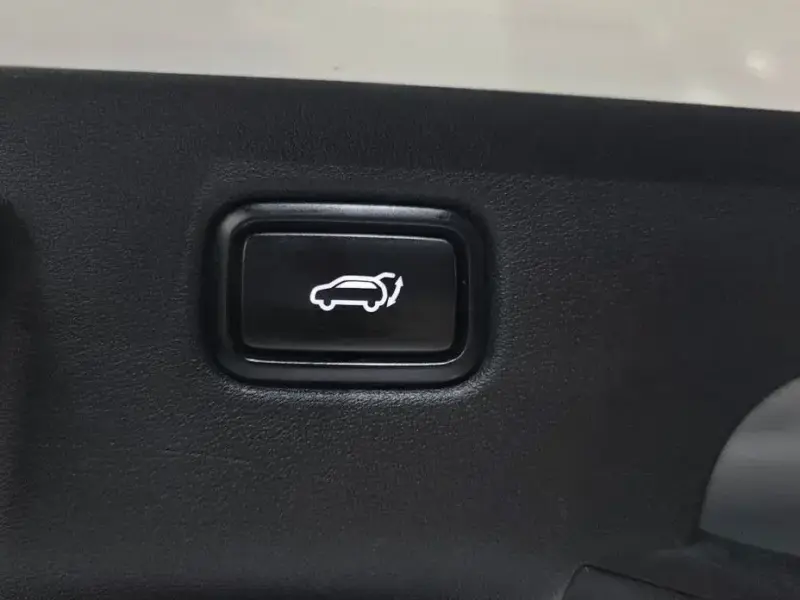 2022 Kia EV6 с пробегом 99 663 км