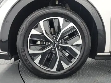2022 Kia EV6 с пробегом 55 687 км