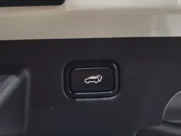 2022 Kia EV6 с пробегом 55 687 км