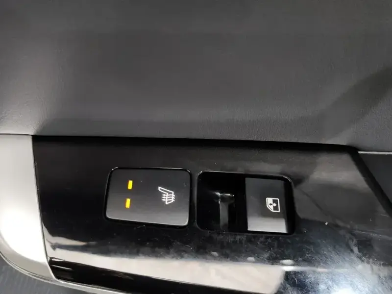 2022 Kia EV6 с пробегом 55 687 км