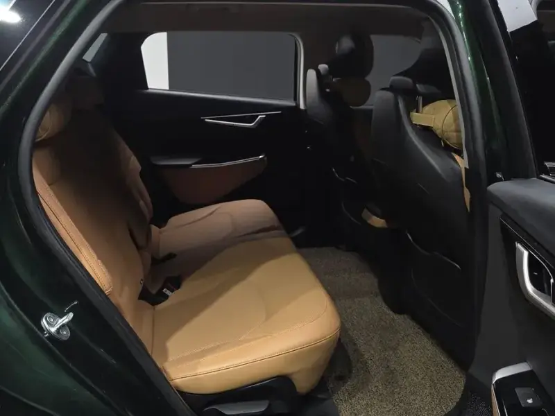 2023 Kia EV6 с пробегом 49 909 км