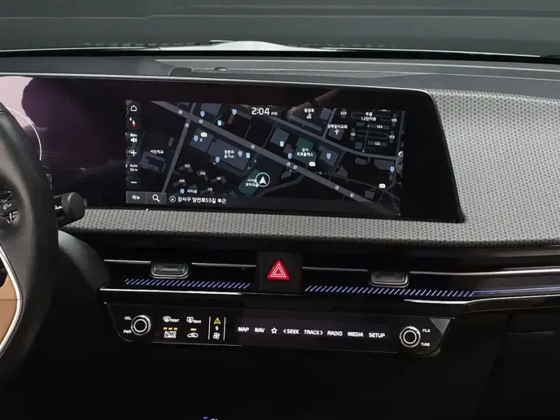 2023 Kia EV6 с пробегом 49 909 км