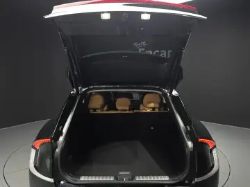 2023 Kia EV6 с пробегом 49 909 км
