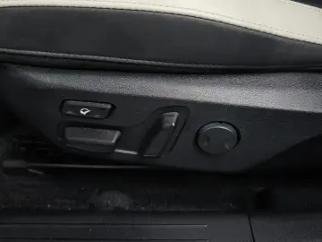 2022 Kia EV6 с пробегом 34 076 км