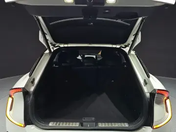 2022 Kia EV6 с пробегом 34 076 км