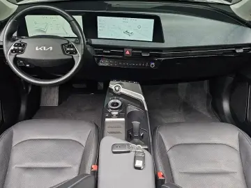 2022 Kia EV6 с пробегом 82 990 км