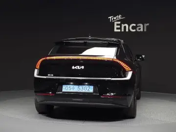 2023 Kia EV6 с пробегом 36 888 км