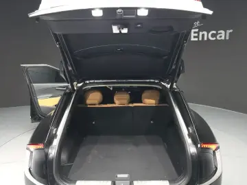 2023 Kia EV6 с пробегом 36 888 км