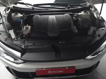2023 Kia EV6 с пробегом 15 133 км
