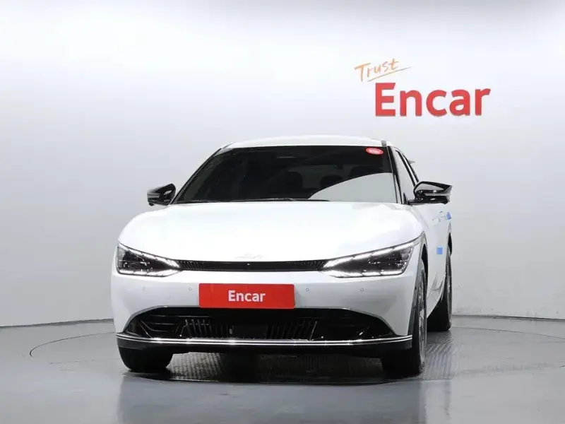 2024 Kia EV6 с пробегом 22 255 км