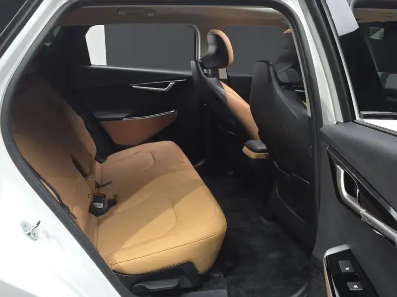 2023 Kia EV6 с пробегом 15 133 км