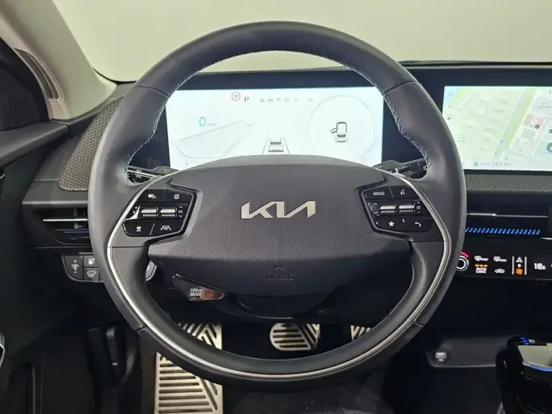2024 Kia EV6 с пробегом 22 255 км