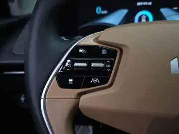 2023 Kia EV6 с пробегом 15 133 км