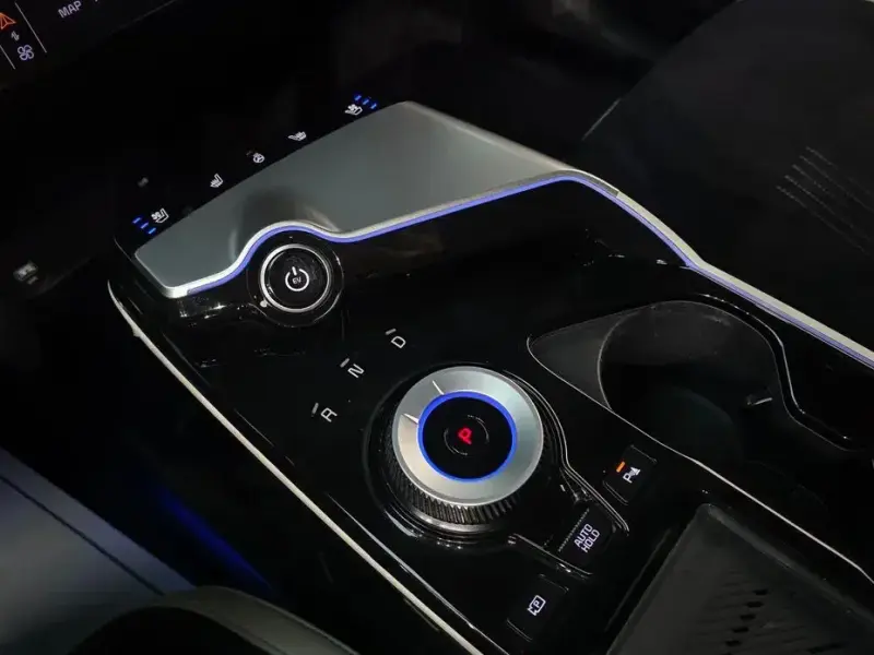 2022 Kia EV6 с пробегом 86 082 км