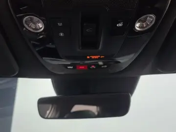 2022 Kia EV6 с пробегом 86 082 км