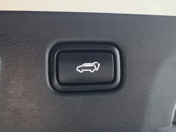2022 Kia EV6 с пробегом 86 082 км