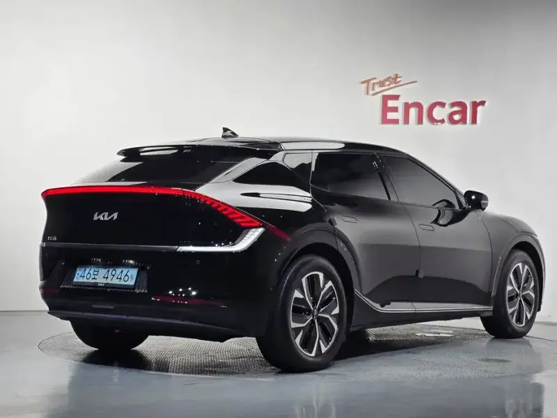 2022 Kia EV6 с пробегом 84 707 км