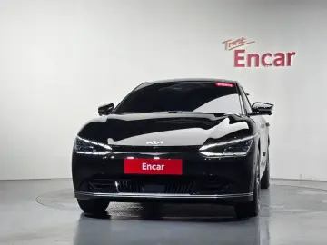 2022 Kia EV6 с пробегом 84 707 км