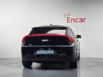 2022 Kia EV6 с пробегом 84 707 км