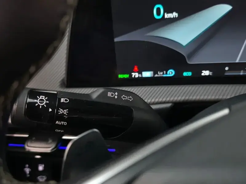 2022 Kia EV6 с пробегом 86 082 км