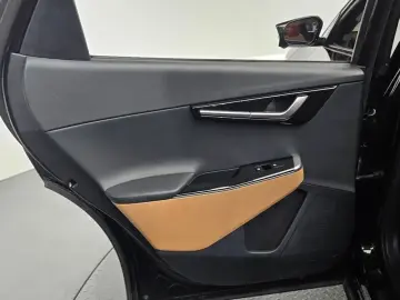 2022 Kia EV6 с пробегом 84 707 км