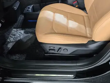 2022 Kia EV6 с пробегом 84 707 км